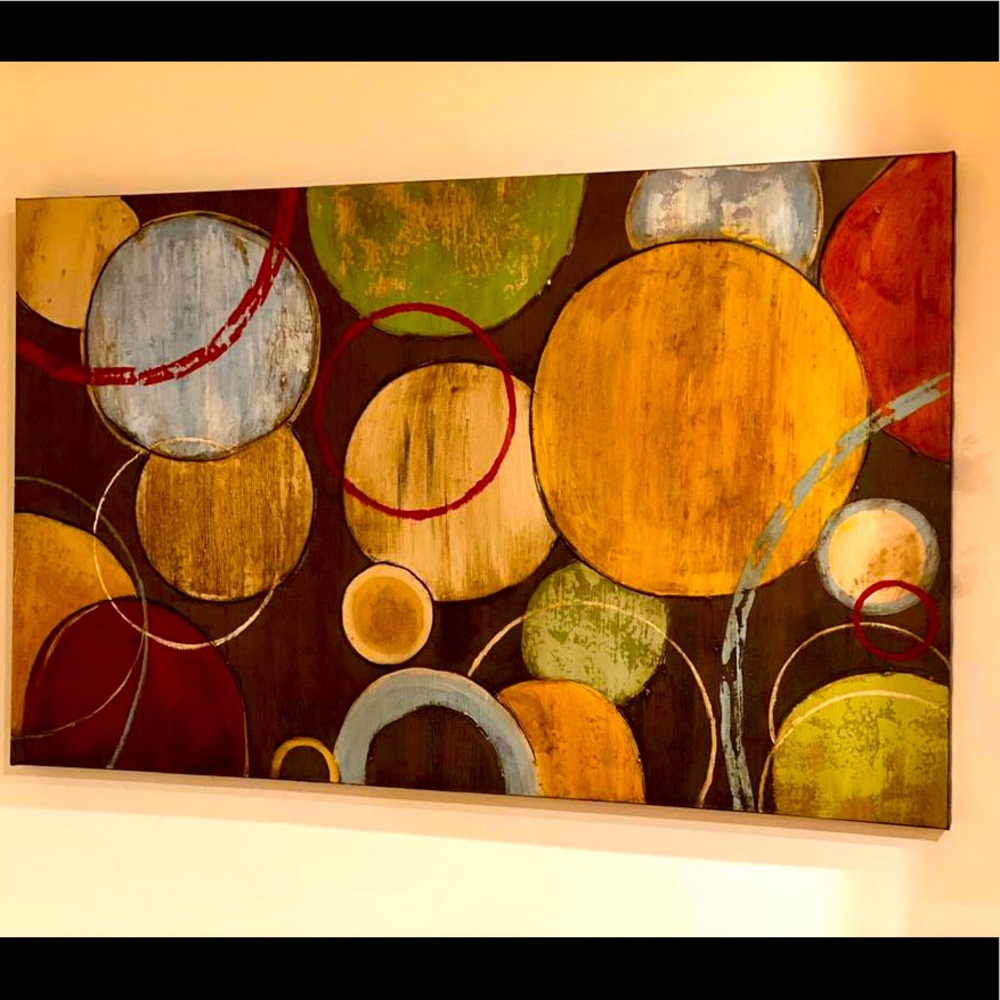 Pier  1 Imports Brown Circle Canvass
